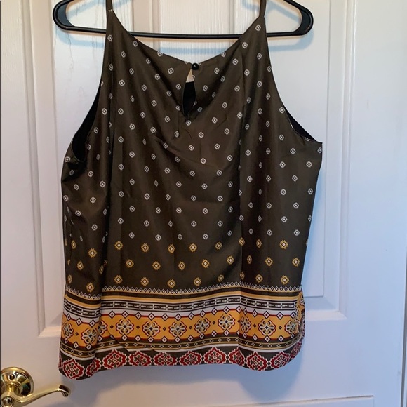 Never worn tank top. - Picture 5 of 6